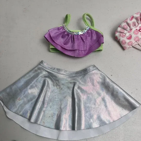 Doll 18" Clothing Lot Fits American Girl, OG, Madame - 4 Skirts 2 Hats 1 Dress - Picture 6 of 7